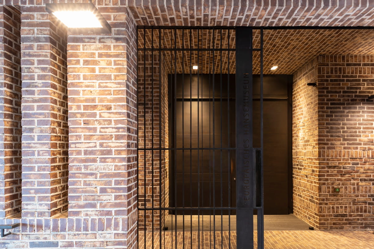 Detailed view of the iron grille of the European Hansemuseum by Andreas Heller Architects in Lübeck.
